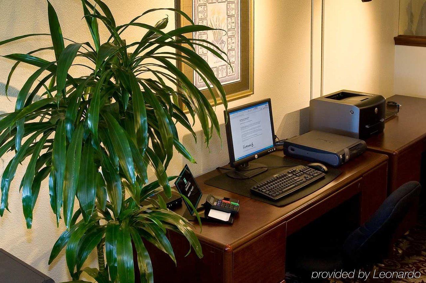 Embassy Suites By Hilton Chicago Schaumburg Woodfield Létesítmények fotó