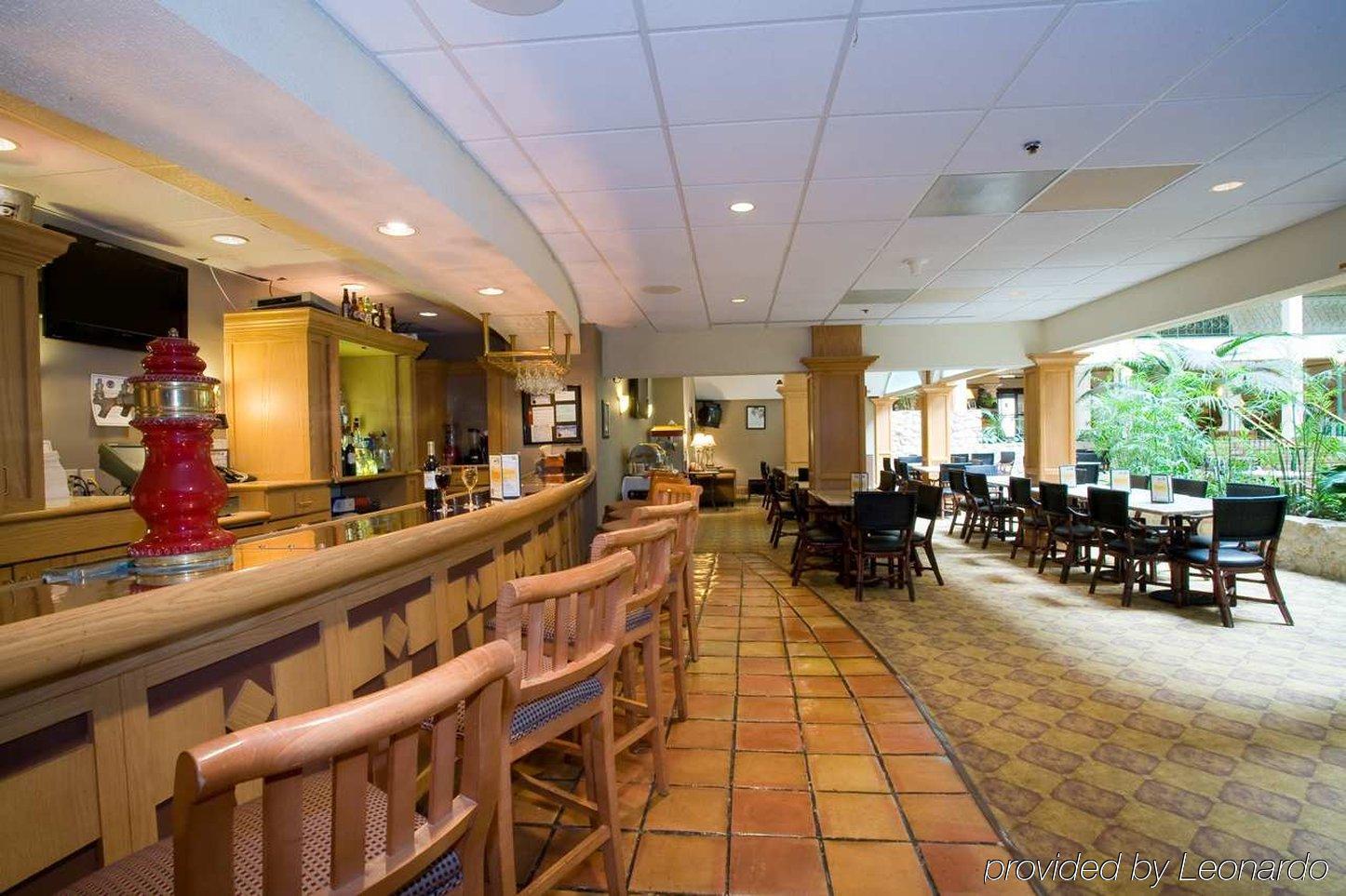 Embassy Suites By Hilton Chicago Schaumburg Woodfield Étterem fotó