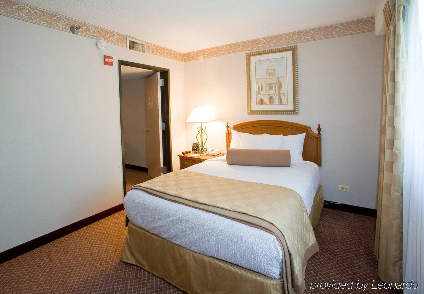 Embassy Suites By Hilton Chicago Schaumburg Woodfield Szoba fotó
